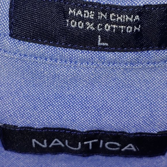 Nautica Men's Button Down - Picture 4 of 4